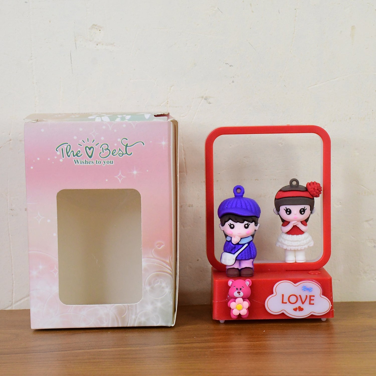Decorative Love Couple LED Figurine Light (1 Pc) Decorative Love Couple LED Figurine Light (1 Pc)